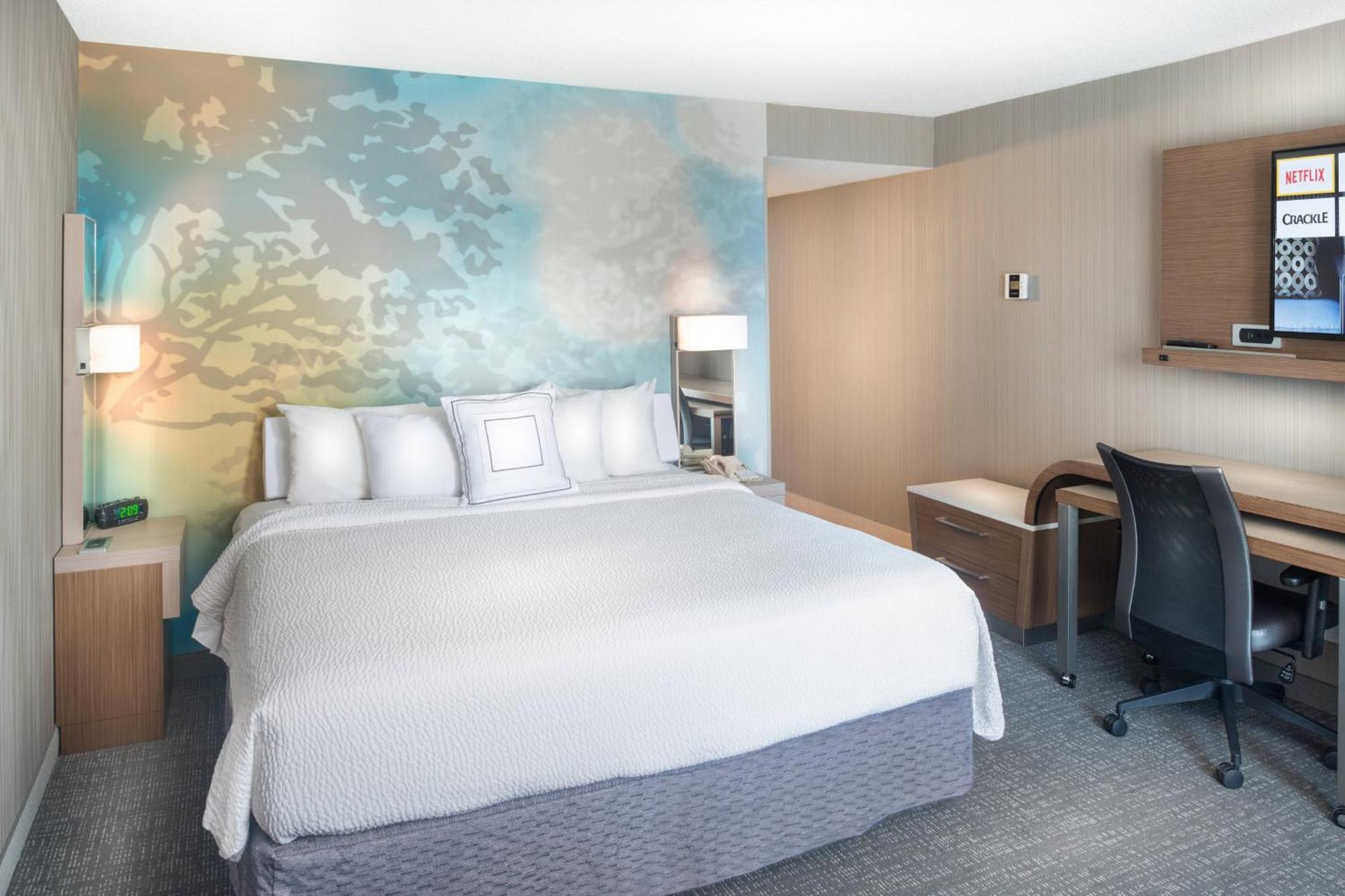 คอร์ตยาร์ด ลินช์เบิร์ก Hotel ภายนอก รูปภาพ
