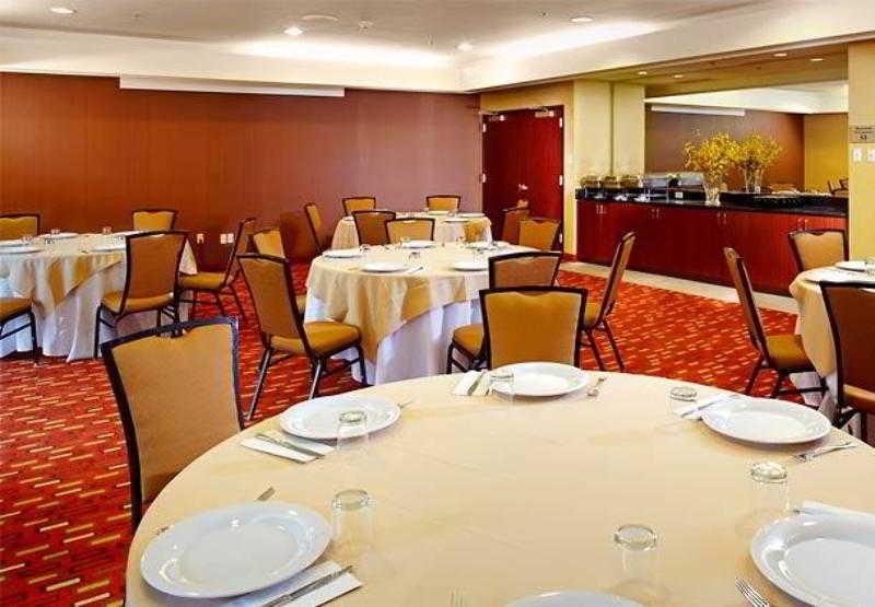 คอร์ตยาร์ด ลินช์เบิร์ก Hotel ภายนอก รูปภาพ
